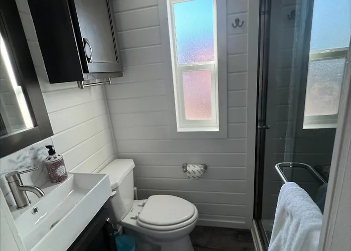 Blue Bliss, Private Hot Tub & Fenced Yard At Roadrunner Resort Holiday home *